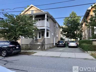 Main picture of 71 Prentiss St