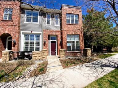 Main picture of 10172 Ridgegate Cir