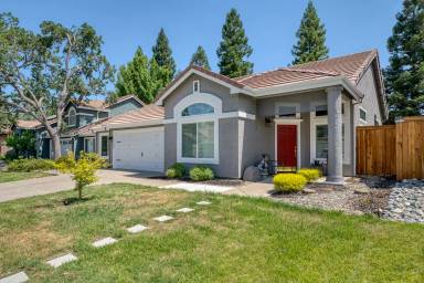 Main picture of 15300 Medella Cir