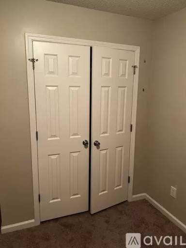 Main picture of 4544 Parkway Cir