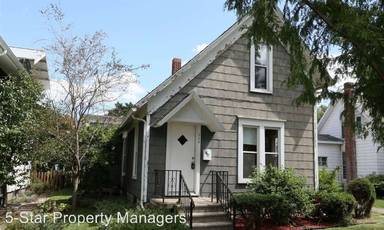 Main picture of 220 S 8th St