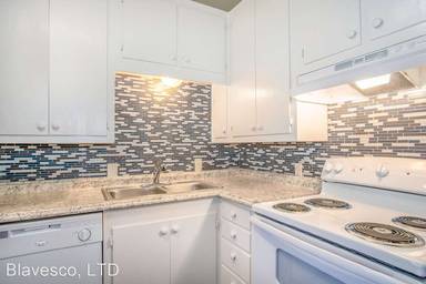 Main picture of Somerset Apartments