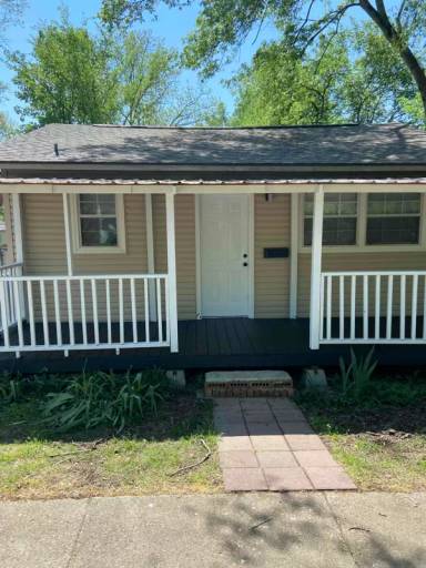 Main picture of 515 Schley St