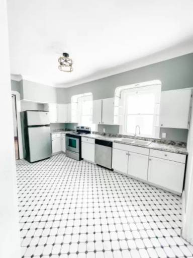 Main picture of 416 E Main St