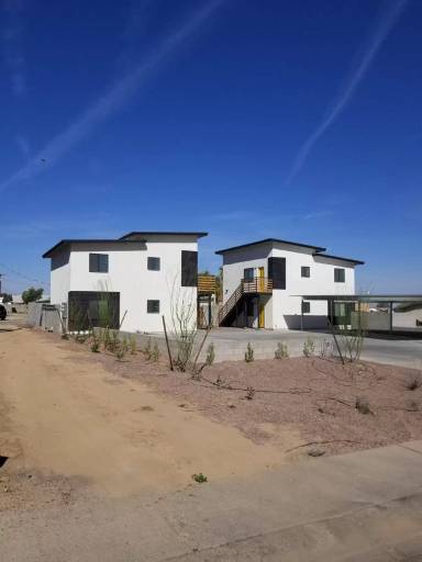 Main picture of 813 E Siesta Dr