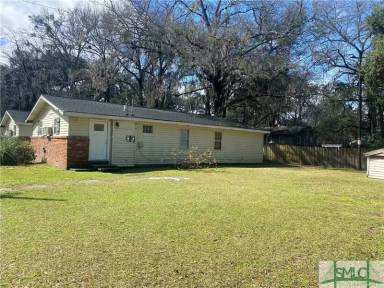 Main picture of 323 Strickland St