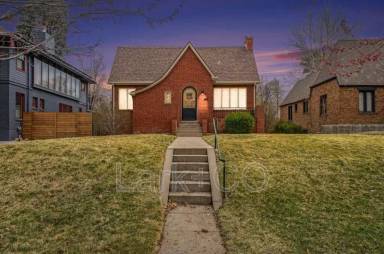 Main picture of 222 Ash St