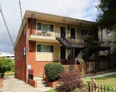 Main picture of 2982 N Fulton Dr NE