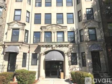 Main picture of 475 Commonwealth Ave