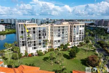 Main picture of 7400 Sun Island Dr S
