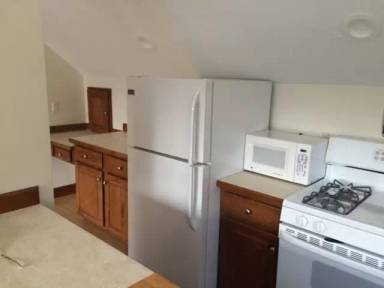 Main picture of 2250 Main St