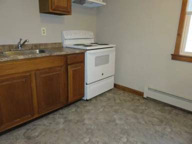 Main picture of 15 Riverlin St