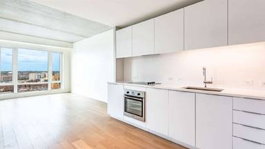 Main picture of 59 Traveler St