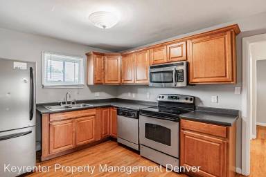 Main picture of 3601 N Adams St