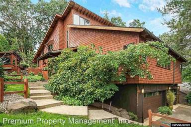 Main picture of 475 Stoneway Dr NW