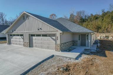 Main picture of 828-830 El Dorado Drive - 828