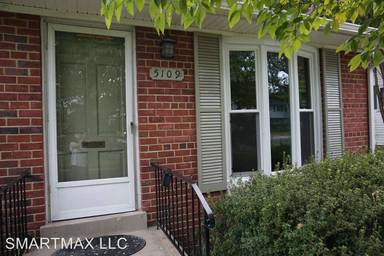 Main picture of 5109 Brentford Dr