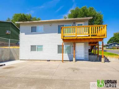 Main picture of 3533 E Upriver Dr