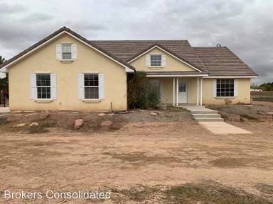 Main picture of 1164 W Cottonwood Ave