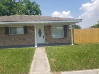 Main picture of 2300 Campagna Dr