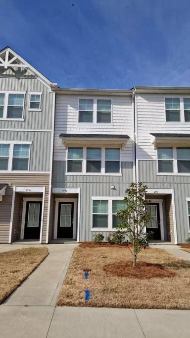 Main picture of Brand New Townhome | 3 BR/3.5BA | 1-Car Garage | Near Downtown Mooresville