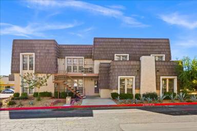 Main picture of 3907 Cambridge St