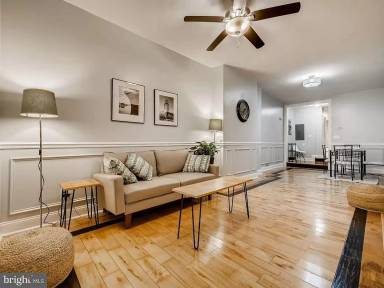 Main picture of 226 S Wolfe St