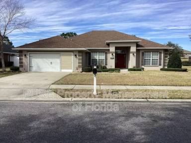 Main picture of 4815 SW 62nd St