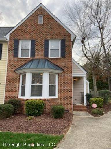 Main picture of 18 Forest Glen Dr