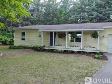 Main picture of 9430 Lake Ann Rd