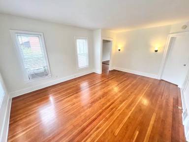 Main picture of 334 Argonne Ave