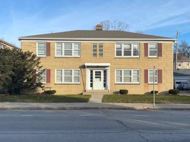 Main picture of 6920 W Center St