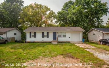 Main picture of 8126 Sterling Ave