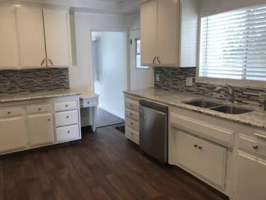 Main picture of 7515 McConnell Ave
