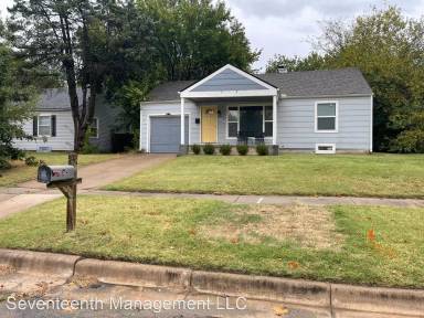 Main picture of 1702 N Bluff Ave
