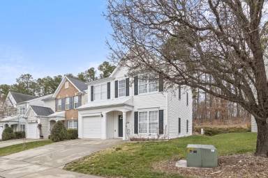 Main picture of 400 Berlin Way