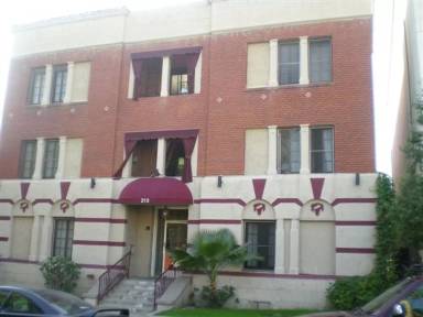 Main picture of 213 S Jackson St