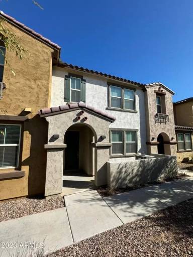 Main picture of Wilson Townhouses