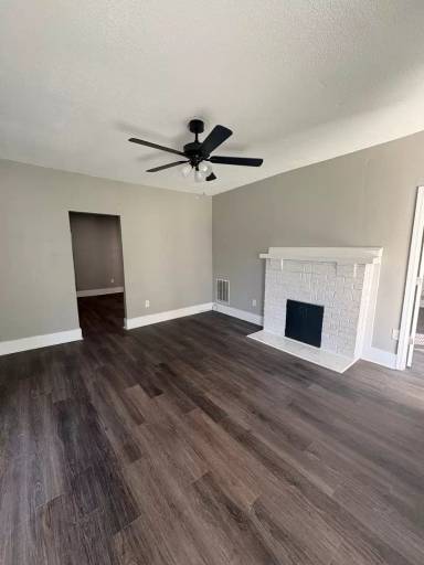 Main picture of 1105 S Greenwood Ave