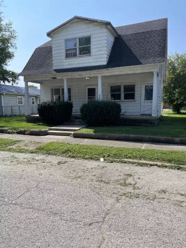 Main picture of 303 Canby Ave