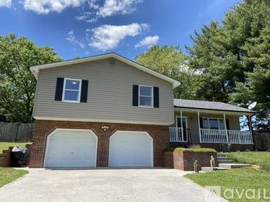 Main picture of 107 Colony St