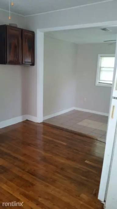 Main picture of 3602 Rose Dr