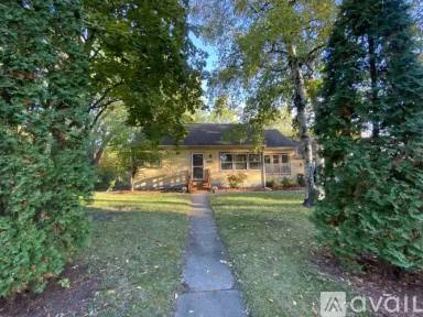 Main picture of 5438 Erickson Rd