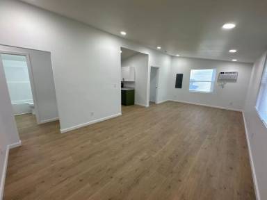 Main picture of 3010 Virginia St