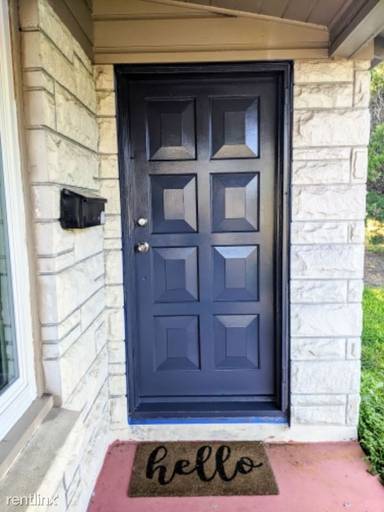 Main picture of 302 Lemur Dr