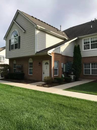 Main picture of 601 Olde English Cir