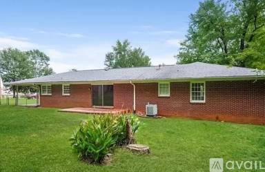 Main picture of 315 Mimosa Dr