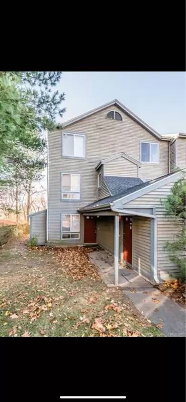 Main picture of Harbour Crest Condominium