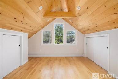 Main picture of 28 Enfield Ave