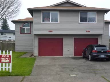 Main picture of 1214 12th Ave NW